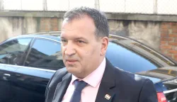 29.01.2020., Zagreb - Kandidat za novog ministar zdravstva Vili Beros dosao je u Povjerenstvo za sukoba interesa ispuniti imovinsku karticu.rPhoto: Patrik Macek/PIXSELL