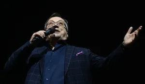 03.12.2022., Zagreb - Halid Beslic odrzao koncert u Areni. Photo: Marko Lukunic/PIXSELL