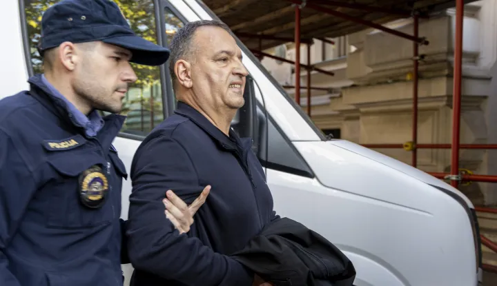 16.11.2024., Zagreb – Vili Beroš i osumnjičenici dovedeni na istražno ročište na Županijskom sudu. Photo: Luka stanzl/PIXSELL