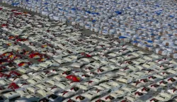 epa12379482 Bags containing pills of drugs, a substance of Captagon, are displayed on the floor at the headquarters of the Information Branch in Beirut, Lebanon, 15 September 2025. Minister Ahmad al-Hajjar announced that six million and 500 thousand Captagon pills, intended for smuggling to the Kingdom of Saudi Arabia via Beirut Port, were successfully seized. The head of the trafficking network, along with several accomplices, was apprehended in a coordinated operation based on local intelligence and the efforts of the Information Branch. Authorities intercepted the shipment before it reached the port, effectively thwarting the smuggling attempt. EPA/WAEL HAMZEH