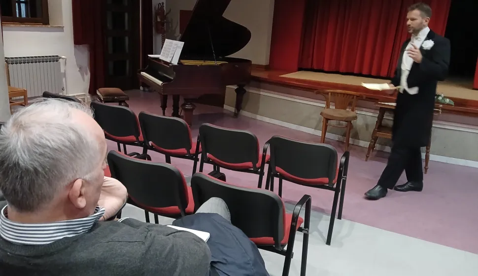 Franjo Kuhač je svojim djelima slavio J. J. Strossmayera