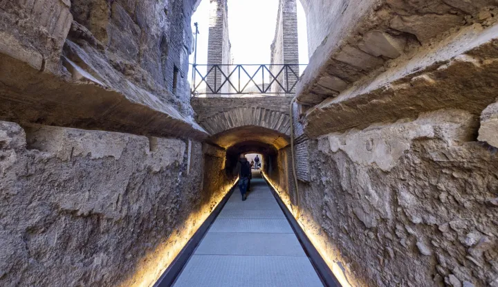 epa12436789 The Passageway of Emperor Commodus (Passaggio di Commodo) is seen at the Colosseum Archaeological Park in Rome, Italy, 07 October 2025. It has been inaugurated at the Colosseum and is now open to the public. EPA/ANSA/MASSIMO PERCOSSI