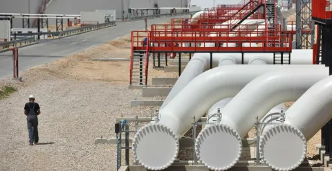 Još 60 danaMain Headline:JANAF-u produljena licenca za transport nafte NIS-uLines of Text: