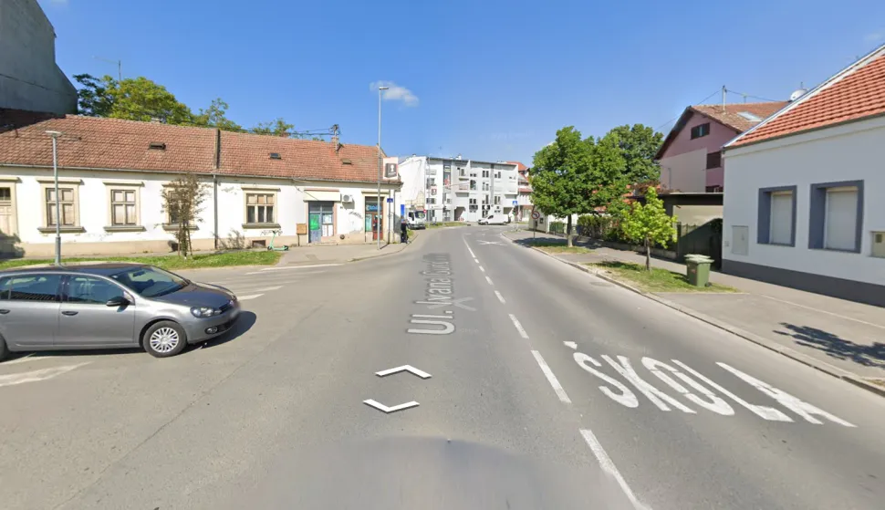 ru&scaron;enje kuće