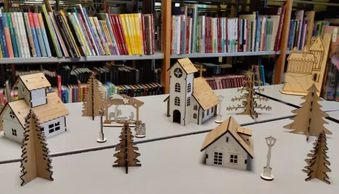 Drvena bajka u ogranku Industrijska četvrt - GISKO