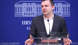 15.12.2023., Zagreb - Na konferenciji za medije odrzanoj u Saboru o aktualnim temama govorili su Dario Hrebak i Darko Klasic. Photo: Patrik Macek/PIXSELL