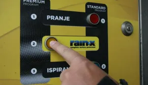 Osijek, 23.10.2017. - Autopraonica SlavonijaFoto: Zeljko Sepic