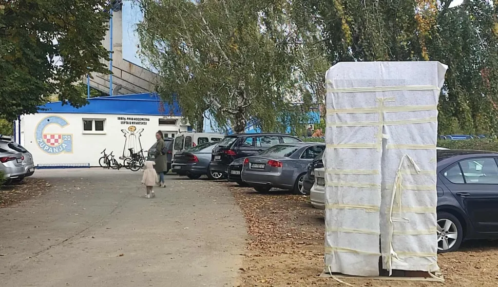 Spomen-obilježje foto: Marija Lešić Omerović