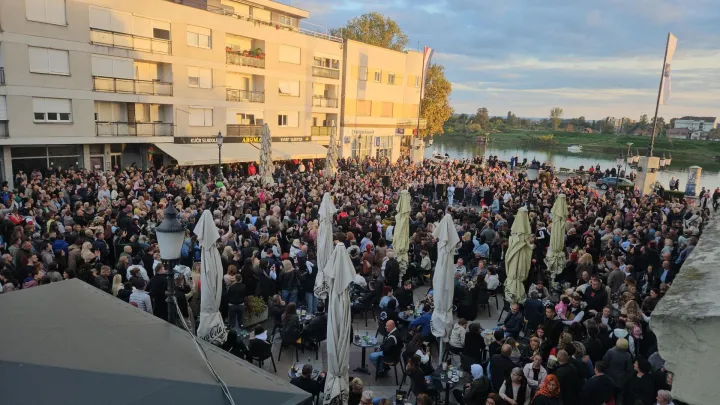 Okupljanje za Halida u Slavonskom Brodu 