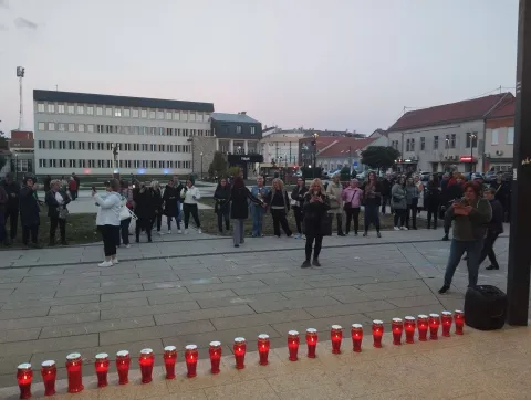 Na&scaron;ice za HalidaSNIMIO: RADIO NA&Scaron;ICE 