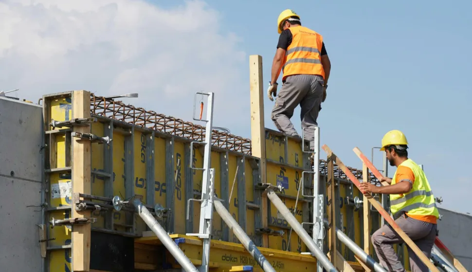 radnici građevina vrućina građevinari 
