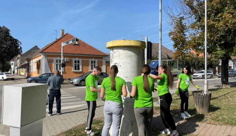 Vinkovački volonteri