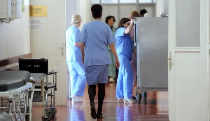 RIJEKA,07.03.2012.RIJEKAKBC RIJEKA BOLNICA SUAK TISKOVNA KONFERENCIJA POVODOM OBALJENE OPERACIJA SNIAVANJA TLAKA (VISKI TLAK)NA FOTO:ILUSTRACIJA ZDRAVSTVO, MEDICINA, BOLNICA, MEDICINSKE SESTRE, MEDICINSKA SESTRA...PACIJENTI....ZDRAVLJE, SNIMIO: SERGEJ DRECHSLER