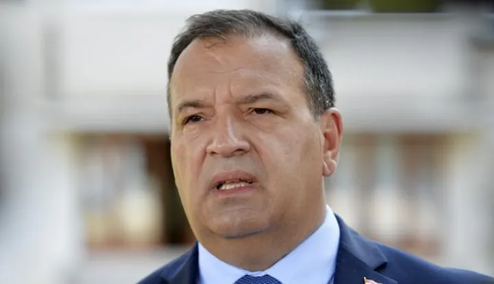 Split, 5.07.2020. - Nositelj liste Hrvatske demokratske zajednice X. izborne jedinice Vili Beroš glasovao u Splitu.foto HINA/ Mario STRMOTIĆ/ ms   