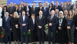 Osijek, 14. 10. 2025., GC, Konferencija, Hrvatsko useljeništvo i gospodarski razvoj, Ivan Radić; Zdenka Bušić; Ivan Anušić; Ivan Šipić; Zvonko MilasSNIMIO BRUNO JOBST