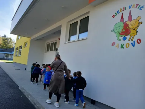 ĐakovoDograđeni dio Dječjeg vrtića Vila, također jedan od projekata sufinanciranih iz fondova EU-aListopad 2025.