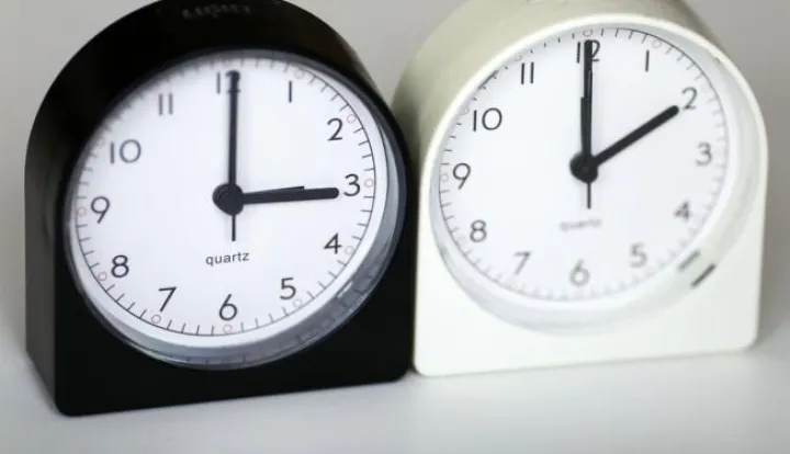 20.10.2020., Sarajevo, Bosna i Hercegovina - Ilustracija za pomicanje sata na zimsko racunanje vremena. Photo: Armin Durgut/PIXSELL