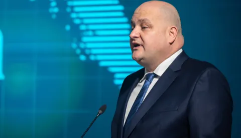 Zagreb, 27.05.2025. - Konferencija "Hrvatska i Slovenija, povezane i kapitalom" Poslovnog dnevnika i Financa sa sudjelovanjem ministra turizma i sporta RH Tončija Glavine, ministra gospodarstva RH Ante Šušnjara i ministra gospodarstva, turizma i sporta Republike Slovenije Matjaža Hana.Na fotografiji Ante Šušnjar.foto HINA/ Edvard ŠUŠAK