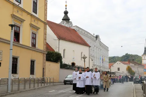 Požega, svetkovina sv. Terezije, za&scaron;titnice pože&scaron;ke Katedrale