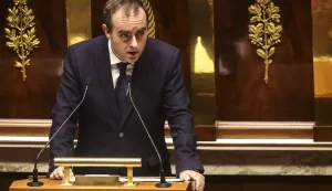 epa12453119 French Prime Minister Sebastien Lecornu delivers a general policy statement at the National Assembly in Paris, France, 14 October 2025. Lecornu announced his new government on 12 October, one week after his first resignation. The National Rally (RN) and La France Insoumise (LFI) announced motions of censure against this new government on 13 October. EPA/Teresa Suarez