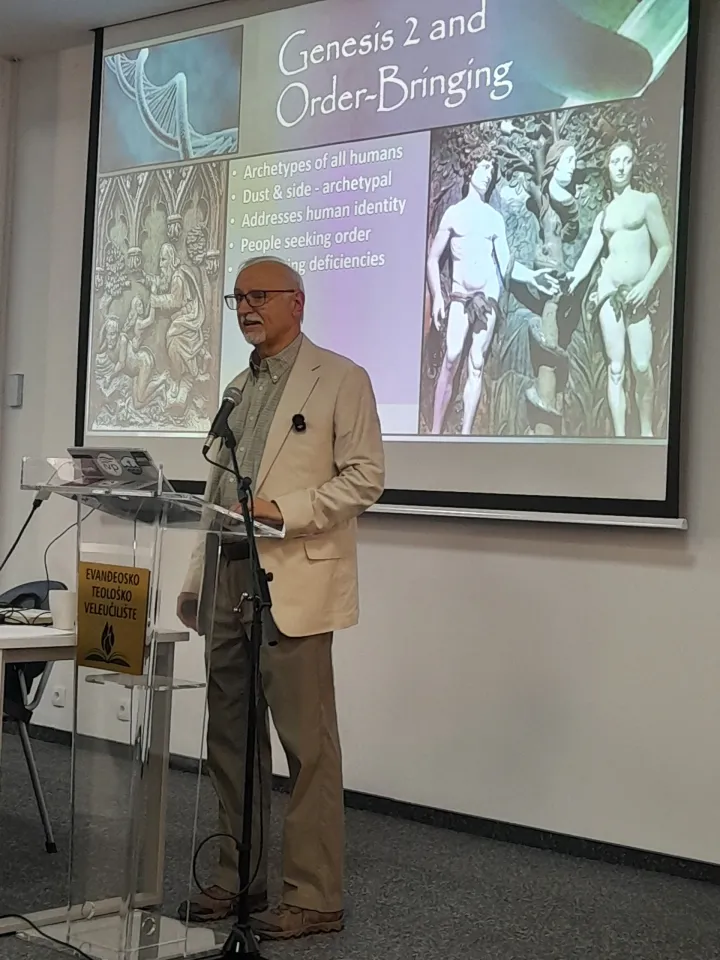 Evanđeosko teološko veleučilište u Osijeku