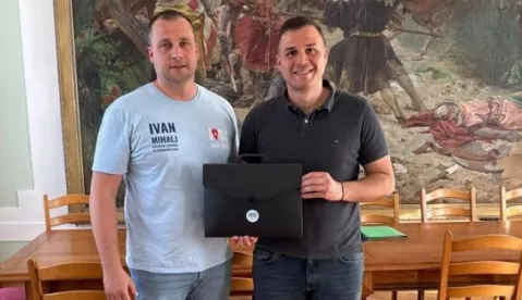 ĐakovoKolovoz 2025.Ivan Mihalj, desno, nositelj NL Ivan Mihalj