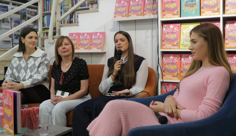 Zagreb,20.10.2025.-Održano je predstavljanje četvrtog nastavka knjige "Priče za laku noć za mlade buntovnice", objavljene u nakladi Znanje.Na slici Mia Dimšić, Dina Levačić i Tena Nemet Brankov.Foto HINA/Tomislav Pavlek/ tp