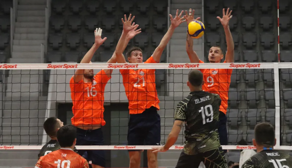 Osijek, 21. 10. 2025, SD Gradski vrt, mala dvorana. Odbojka Mursa Osijek - Mladost Zagreb, MEVZA Liga.snimio GOJKO MITIĆ