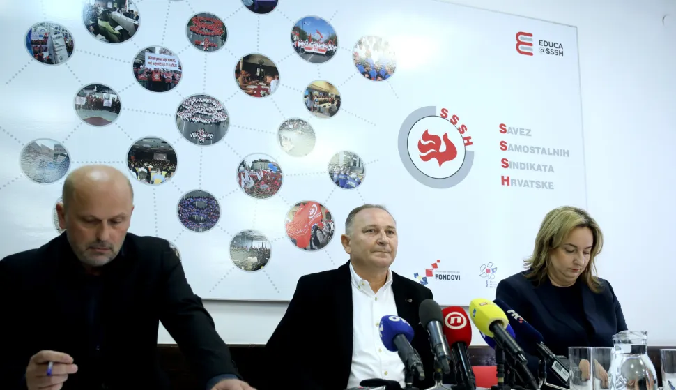 Zagreb, 22.10.2025 - Mladen Novosel, predsjednik Saveza samostalnih sindikata Hrvatske (SSSH), Dražen Jović, predsjednik Nezavisnih hrvatskih sindikata (NHS) i Sanja Šprem, predsjednica Matice hrvatskih sindikata (MHS) održali su konferenciju za medije s temom "Zakonska minimalna plaća za 2026. godinu treba biti minimalno 1130 eura bruto". foto HINA/ Daniel KASAP/ dk