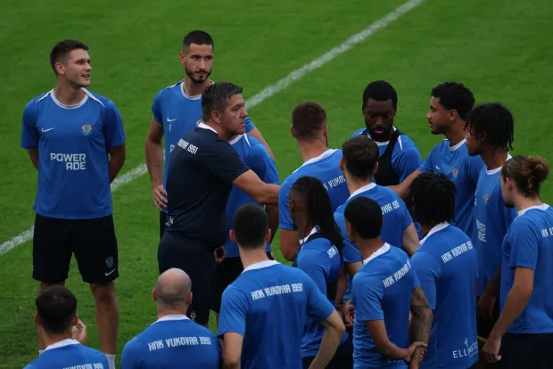 Vukovar nije prioritet: Teren u Vinkovcima sve je lošiji i svi mole Boga da ne bude ozljeda