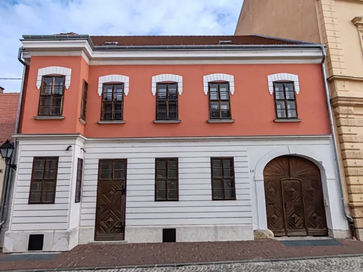 Desni dio kuće Goschegg porušen zbog gradnje Kraljevske realne gimnazije