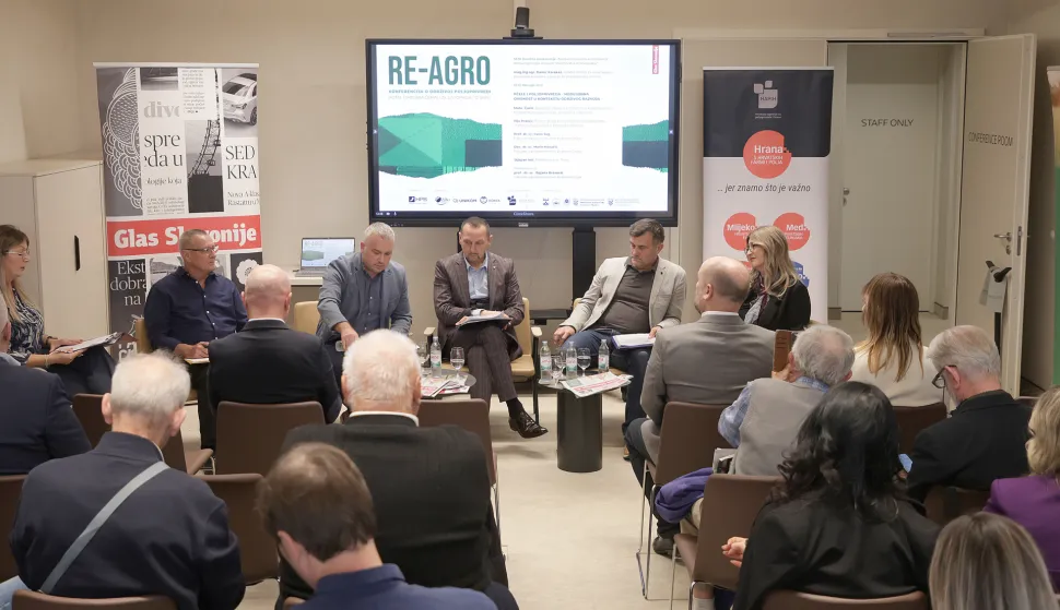 Čepin, 23. 10. 2025., Hotel Materra, RE-AGRO, REAGRO, konferencija, konferencija o održivoj poljoprivredi, panel; Stjepan Ivić; Marin Kovačić; Mato Čačić; Damir Karakaš; Irena Jug  SNIMIO BRUNO JOBST