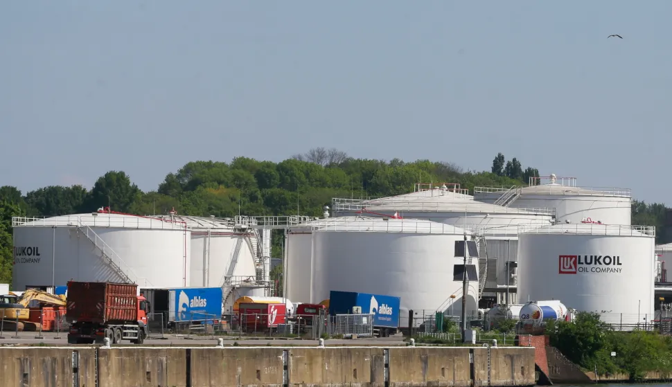 epa09924315 A view of fuel tanks of Russian multinational energy corporation Lukoil at its headquarters in Brussels, Belgium, 03 May 2022. The 6th package of European measures prepared by the European Commission will put Russia's entire oil ecosystem under sanctions. EPA/STEPHANIE LECOCQ