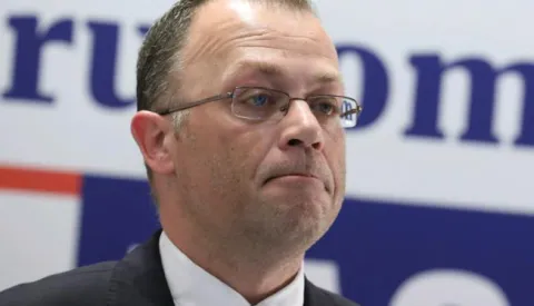 Zagreb, 8.5.2017. - Izjava za medije Zlatka Hasanbegovića u povodu priključivanja kandidacijskoj listi Brune Esih. Na fotografiji Zlatko Hasanbegović.foto HINA/Lana SLIVAR DOMINIĆ/ml