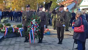 Vijence su položili i roditeljifoto: Marija Lešić Omerović