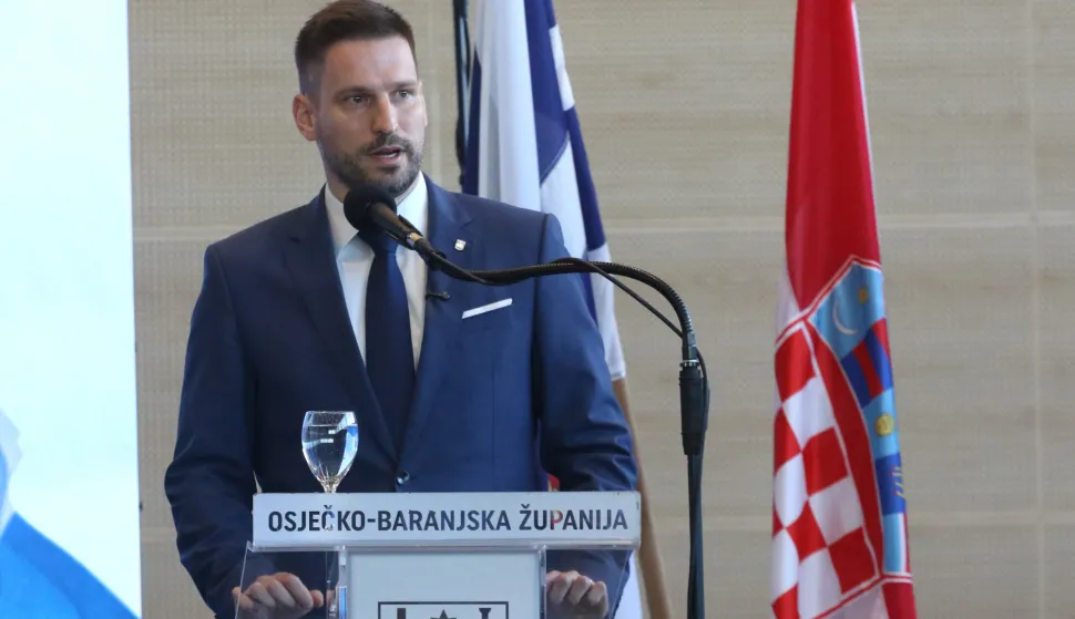 Osijek, 06. 10. 2025, Svečnon obilježavanje zavr&scaron;etka projekta izgradnje i početak rada u novoj zgradi I. gimnazije Osijek. Ivan Radić.snimio GOJKO MITIĆ