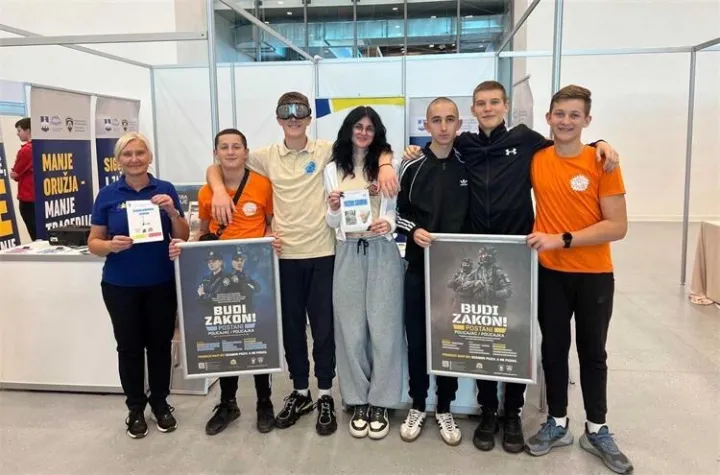 Policija na sajmu Tehnicoolum mladima predstavila svoje aktivnosti, opremu i preventivne projekte, listopad 2025.
