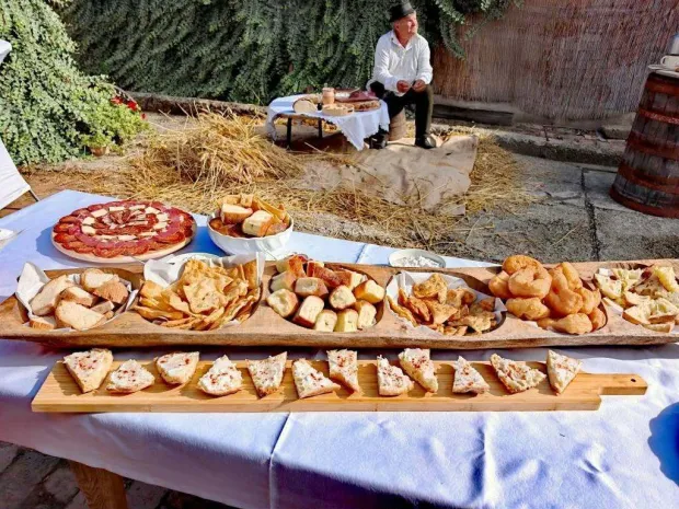 Županjski Šokacustupljeno