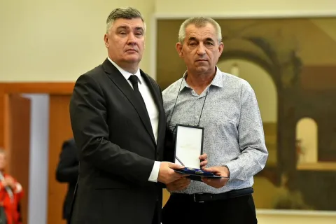 Ivan Perkovićustupljeno