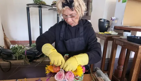 VINKOVCIUdruženje obrtnika Vinkovci objavilo je ažurirane podatke koji potvrđuju da obrtništvo na vinkovačkom području bilježi snažan uzlet, pa je u trećem kvartalu 2025. evidentirano 1567 registriranih obrta - 175 više u odnosu na prošlogodišnji kvartal, što je rast od 12,57 posto.listopad 2025.