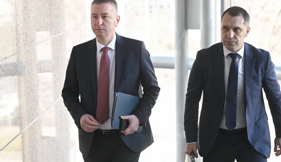 30.01.2025., Zagreb - Dolazak predstavnika trgovackih lanaca i Vlade na sastanak na temu revidiranja popisa proizvoda ogranicenih cijena i daljnjih koraka za zaštitu potrosaca. Photo: Neva Zganec/PIXSELL