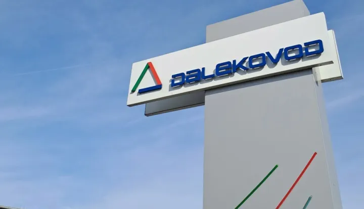 Poslovni prihodi vodeće domaće kompanije za projektiranje, proizvodnju i izgradnju elektroenergetske i prometne infrastrukture, Dalekovod Grupe, u 2024. godini iznosili su 195,8 milijuna eura, što predstavlja rast od 17% u odnosu na prethodnu godinu. EBITDA je dosegnula 12,5 milijuna eura, što je povećanje od 11,3 milijuna eura. Pri tome je neto dobit Grupe iznosila 6,1 milijun eura.