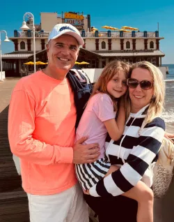 Najiznajmljivač, Villa Fotografica, Rajko i Sanja Boričićs kćeri