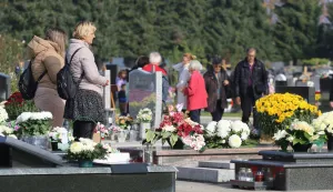 Osijek, 01. 11. 2024, Centralno groblje, Blagdan Svih Svetinh.snimio GOJKO MITIĆ