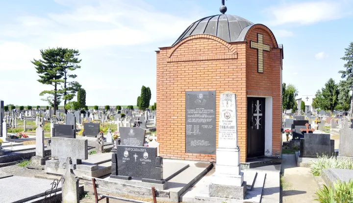 28.06.2012., Borovo Selo - Grob Vukasina Vuleta Soskocanina, cetnickog zapovjednika obrane Borova sela.rPhoto: Goran Ferbezar/PIXSELL