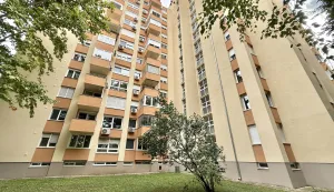 Osijek, 24. 09. 2025., nekretnine, nekretnina, stambena zgrada, zgrada, stanovanje, iznajmljivanje, slobodnjak, slobodnjaciSNIMIO BRUNO JOBST