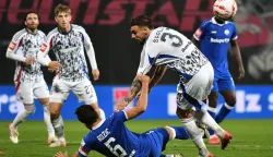 02.11.2025., 24.09.2025., Gradski stadion "Ivan Kusek Apas", Koprivnica- SuperSport HNL, 12. kolo, NK Slaven Belupo - HNK Hajduk. Filip Krovinovic, Branimir Mlacic i Zvonimir Sarlija Photo: Vjeran Zganec Rogulja/PIXSELL