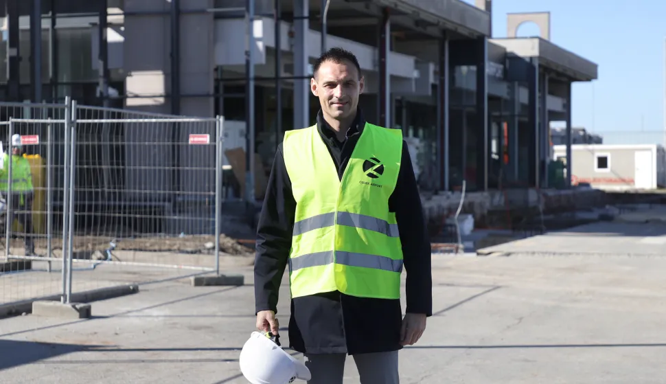 Pejin nastavlja obavljanje dužnosti direktora