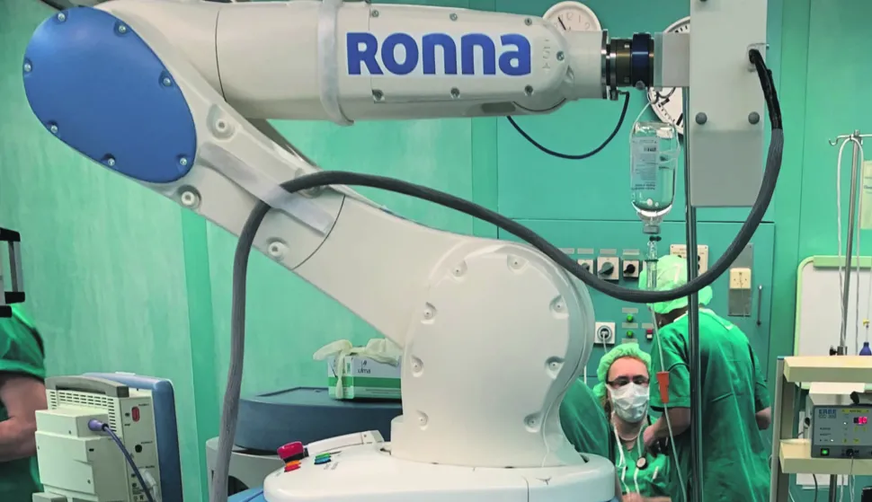 RONNA- donacije za daljnji razvoj robota za najzahtjevnije zadace u podrucju neurokirurgijeZaklada Adris