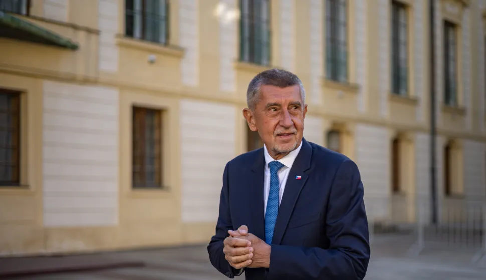 epa12431978 Leader of the ANO (YES) movement Andrej Babis leaves after a meeting with Czech President Petr Pavel following the Czech general elections at the Prague Castle, in Prague, Czech Republic, 05 October 2025. According to final results, Andrej Babis' ANO movement has won 34.5 percent of the vote in the general election. EPA/MARTIN DIVISEK